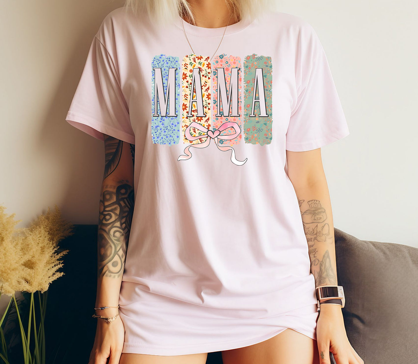 FLORAL BRUSHSTROKE MAMA TEE