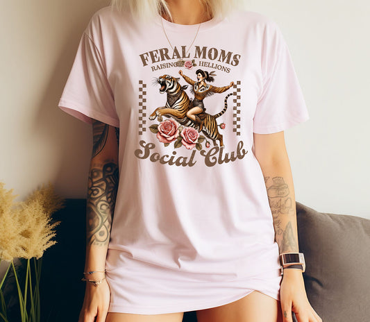 FERAL MOM SOCIAL CLUB